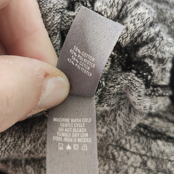 AERIE Women's Heather Gray Long Sleeve Cropped Top Size Small - Picture 6 of 6